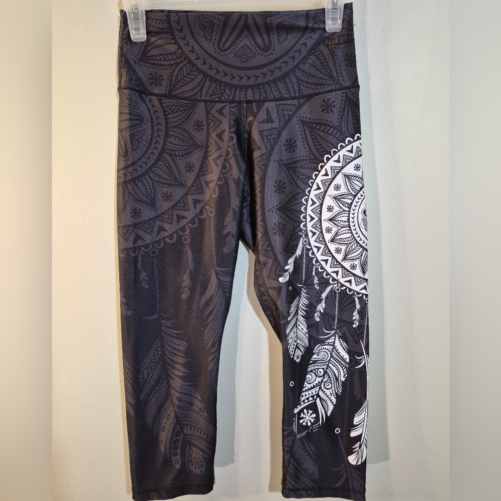 NOMINOU CAPRI DREAMCATCHER YOGA GYM FITNESS LIFESTYLE